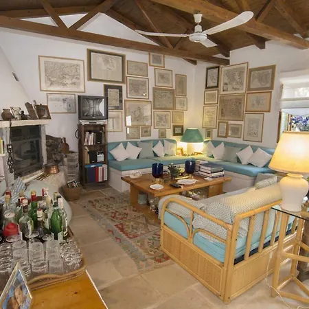 Ruffio,gaios Villa *